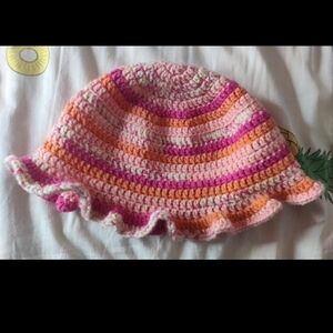 Crochet bucket hat